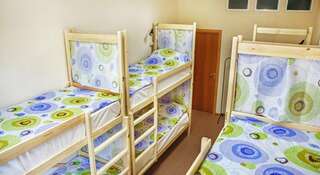 Гостиница Hostel Mak Липецк Кровать в общем номере для мужчин и женщин с 8 кроватями-1